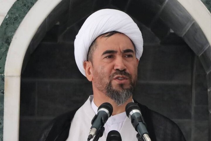 نماز جمعه غرب کابل با موضوع حرمت خودکشی برگزار شد + تصاویر