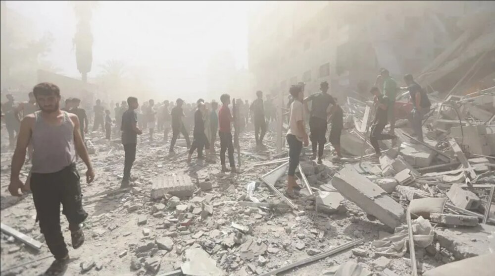 Israeli bombardment kills 25 in Gaza City, triggers mass displacement