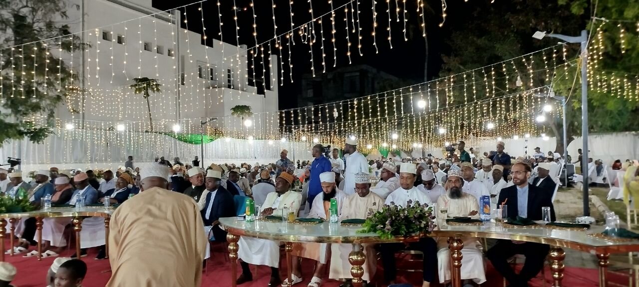 Waislamu nchini Tanzania Waadhimisha Miaka 10 ya Uongozi wa Mufti Mkuu wa Tanzania, Sheikh Dr. Abubakar Zubair bin Ally +Picha