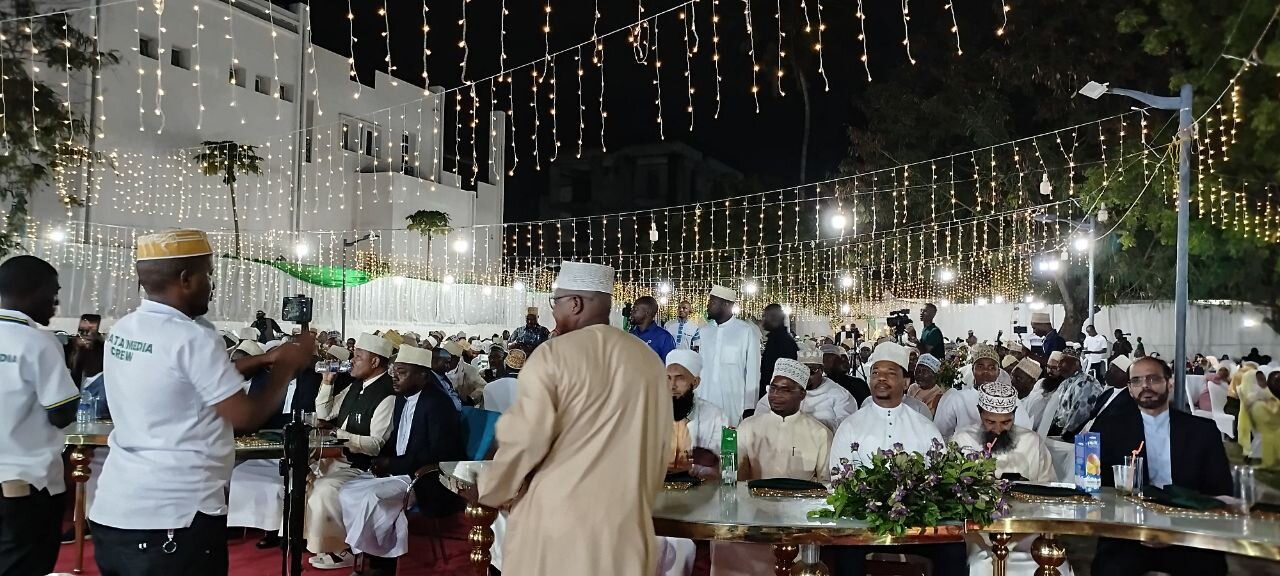 Waislamu nchini Tanzania Waadhimisha Miaka 10 ya Uongozi wa Mufti Mkuu wa Tanzania, Sheikh Dr. Abubakar Zubair bin Ally +Picha