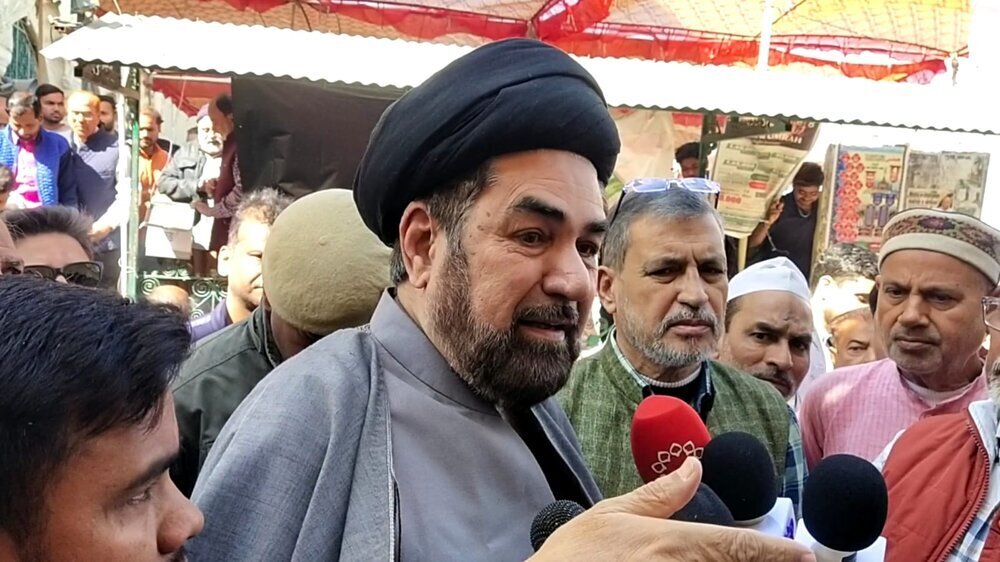 Lucknow Friday Prayer Leader criticizes political pressure on judiciary over Waqf law