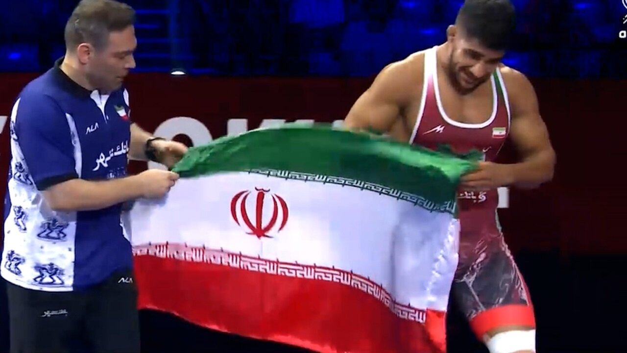 قهرمانی کشتی فرنگی، نماد هویت ایرانی-اسلامی و تجلی امید ملی