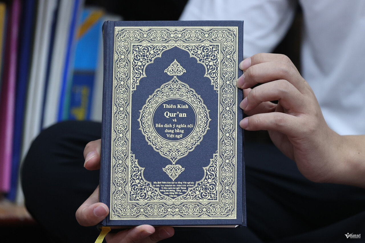 Hanoi’s Al-Noor Mosque, only mosque in northern Vietnam, welcomes all to explore Islamic culture, harmony