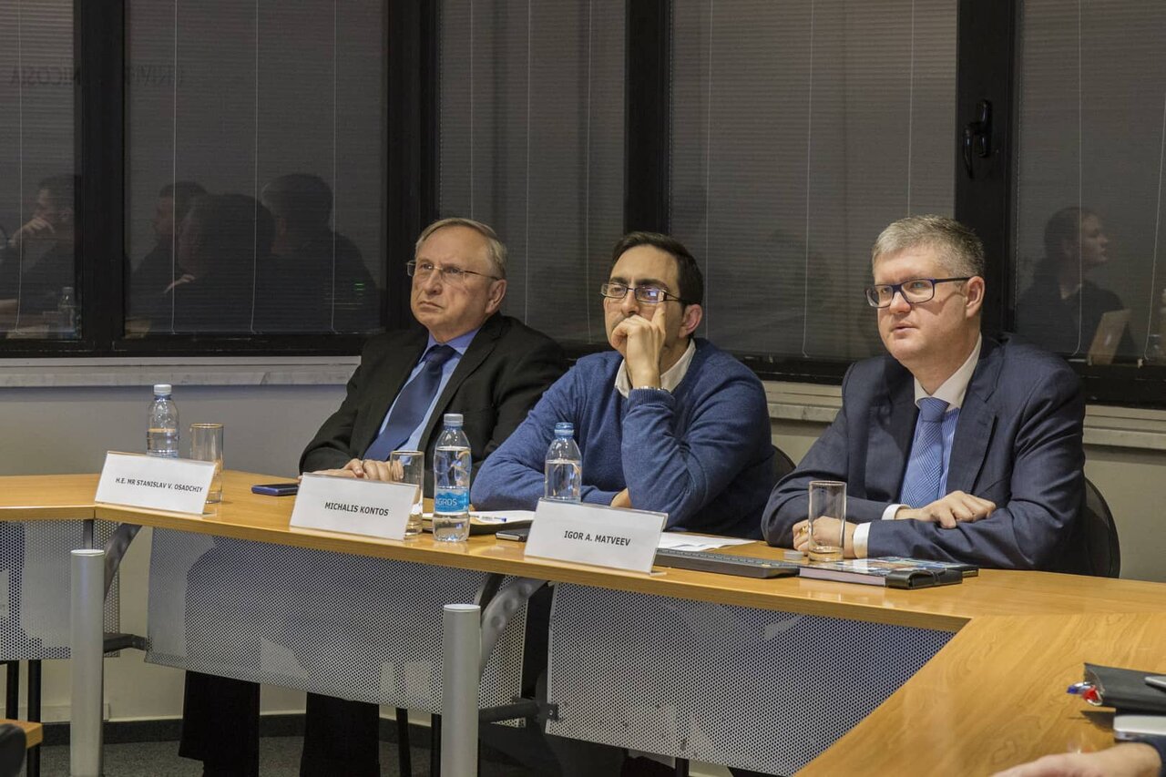 Rus Analiz Uzmanı Matveyev: İran’a Yaptırımların Engellenmesi Batı Baskısı ve Siyonist Rejim Desteğiyle Gerçekleşti