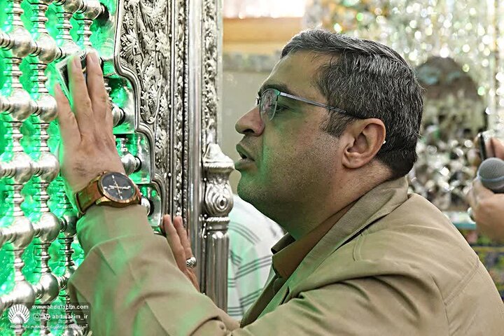 Photos: Dust-cleaning ritual of Hazrat Abdul Azim Hassani holy shrine