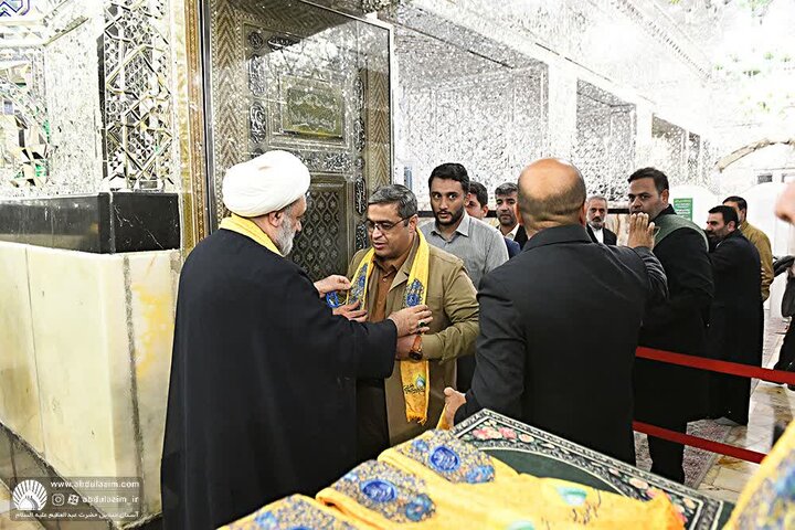 Photos: Dust-cleaning ritual of Hazrat Abdul Azim Hassani holy shrine