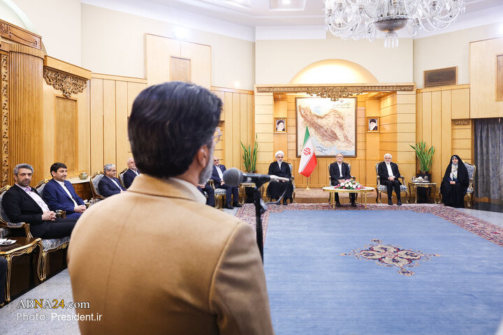 بدرقه رئیس‌جمهور به آمریکا