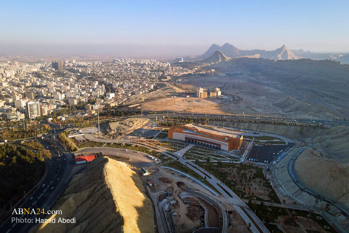 باغ‌موزه انقلاب و دفاع مقدس قم