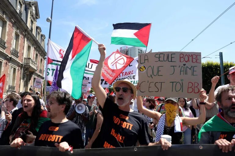 Israel sa Gitna ng Pandaigdigang Pagkakahiwalay at Malalaking Pagkalugi sa Kalakalan ng Armas