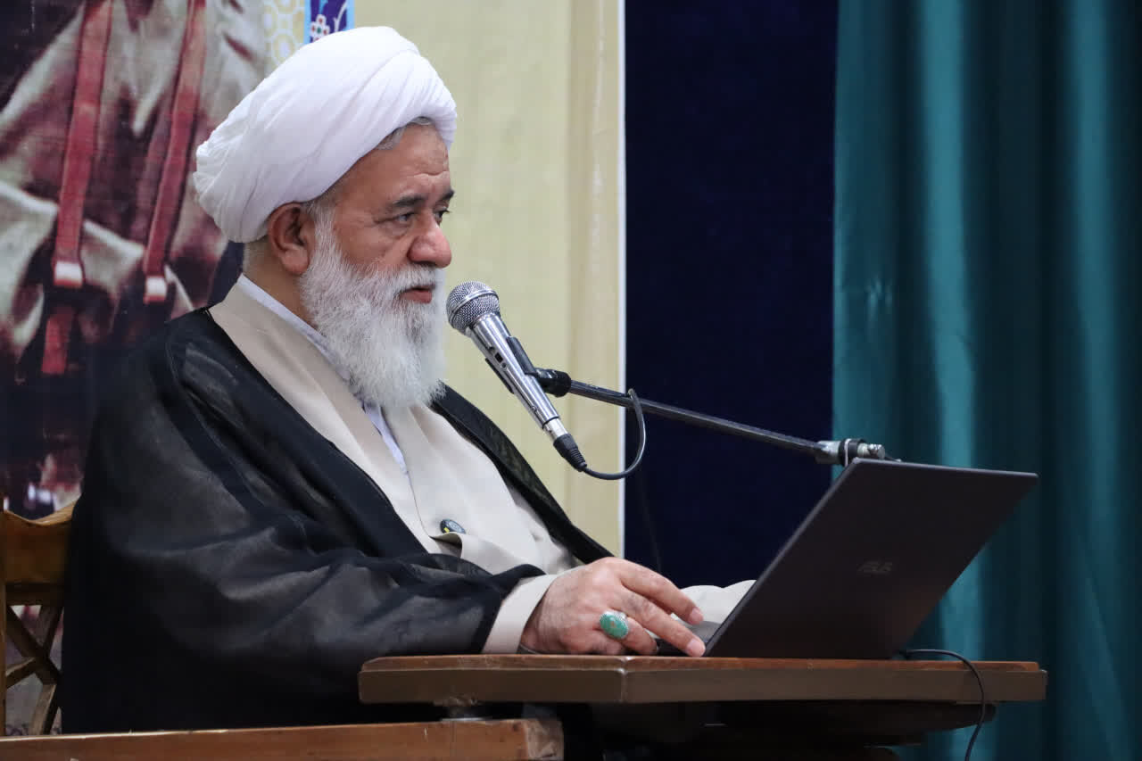 آیت الله رشاد: عرفان ناب در پیوند با قرآن و شریعت معنا می‌یابد