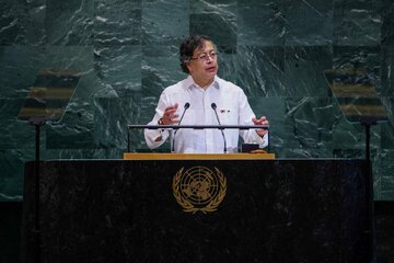 Pangulo ng Colombia sa UN: Matinding Puna sa U.S. at Matatag na Suporta sa Palestina