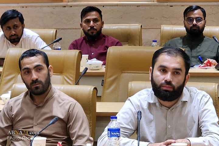 نشست علمی نسب شناسی در مکتب اهل بیت(ع)