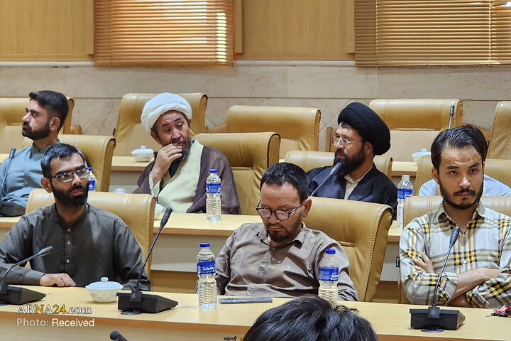 نشست علمی نسب شناسی در مکتب اهل بیت(ع)