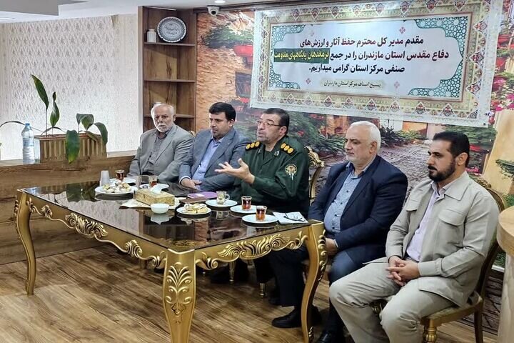 وحدت اصناف، ملت ایران را در برابر دشمنان پایدار کرد