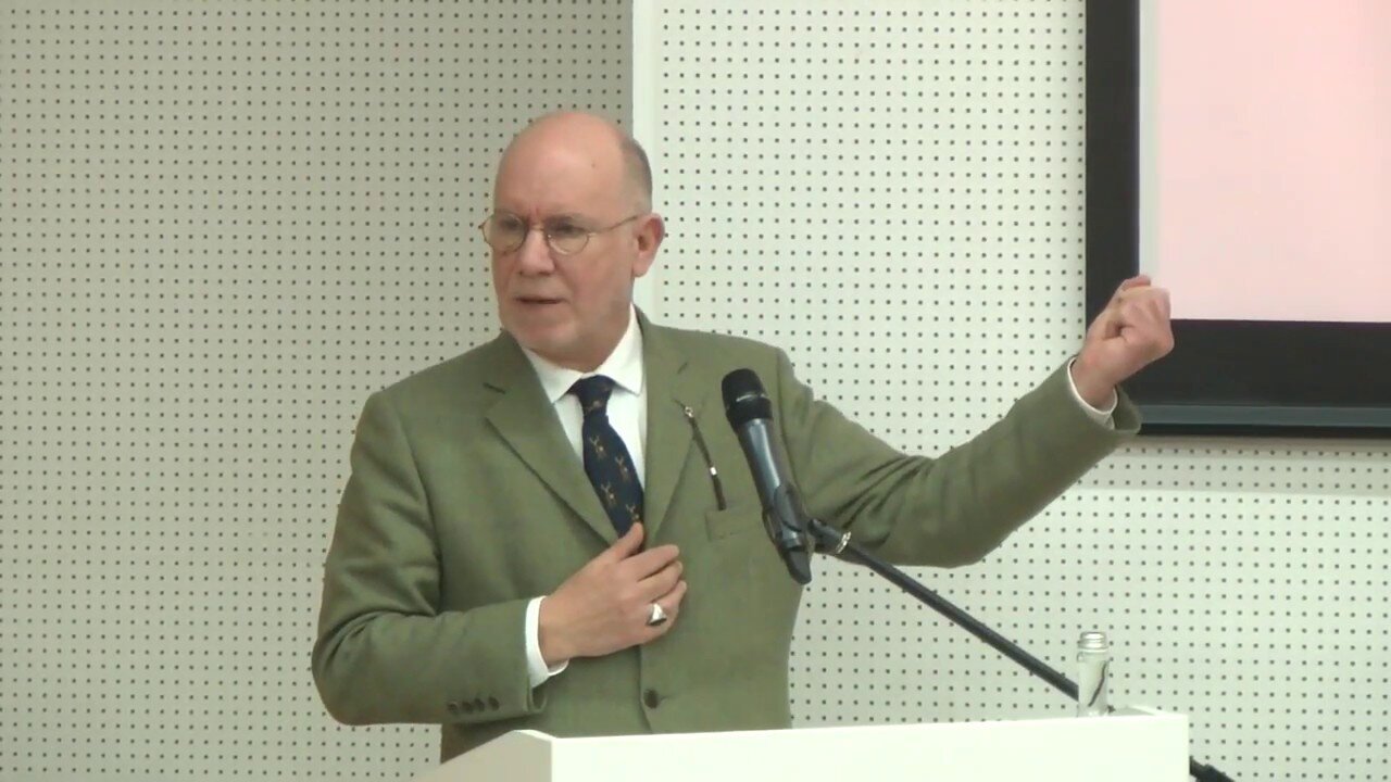 پیشگام روان‌شناسی اسلامی در بریتانیا از پیوند عرفان اسلامی و روان‌درمانی می‌گوید