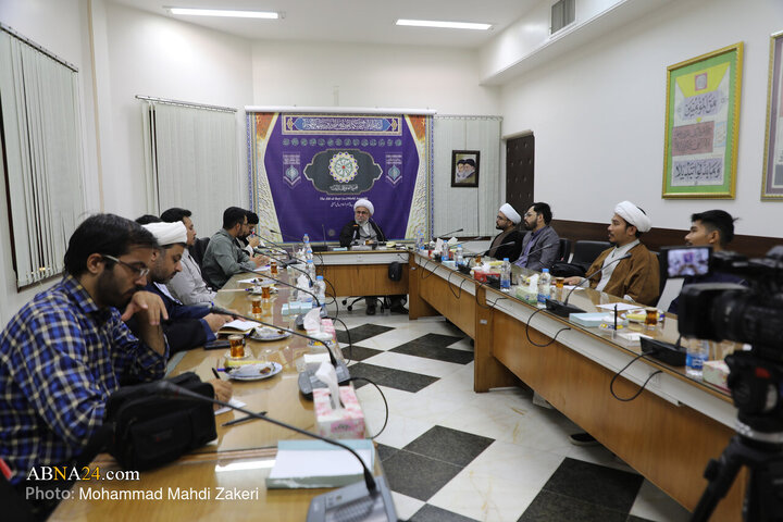 گزارش تصویری | دیدار اعضای انجمن طلاب تایلند با دبیرکل مجمع جهانی اهل بیت(ع)