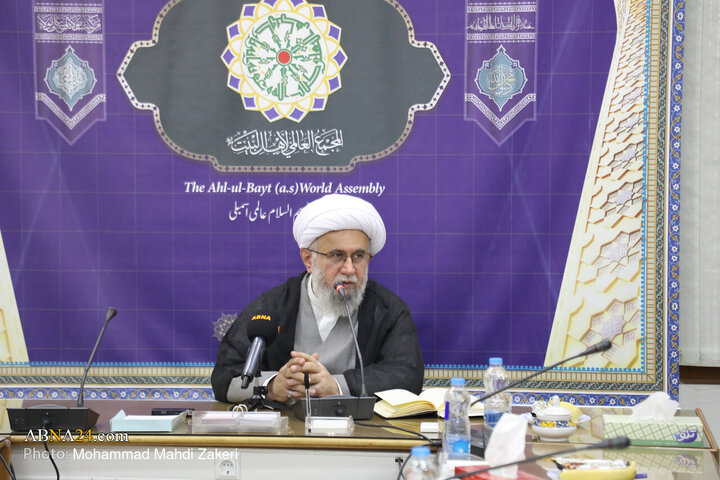 نشست دبیرکل مجمع جهانی اهل بیت(ع) با انجمن طلاب تایلند