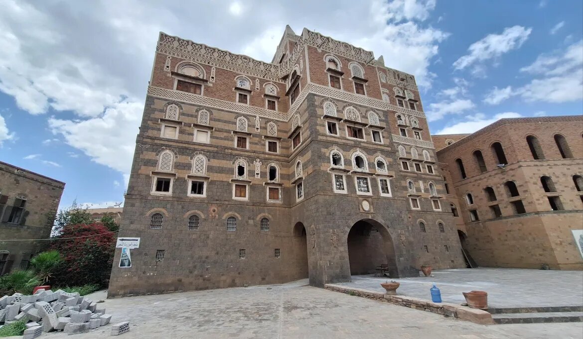 حمله اسرائیل به موزه ملی شهر صنعاء/ تاریخ یمن زیر آوار بمباران