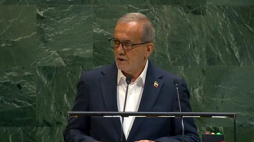 Pezeshkian: Iran daima imesimama imara mbele ya Dhoruba za Historia / Watenda jinai ambao mwenendo wao ni kuua watoto, hawastahili kuitwa Binadamu