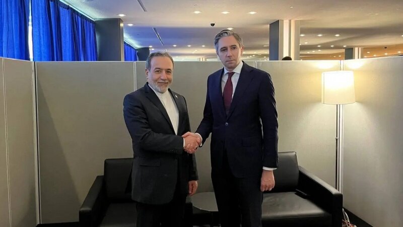 ایران و سوئزرلینڈ کے وزرائے خارجہ کی ملاقات ، اسنپ بیک پر تبادلہ خیال ایران و سوئزرلینڈ کے وزرائے خارجہ کی ملاقات ، اسنپ بیک پر تبادلہ خیال