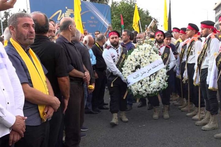 تقرير مصور/ حفل إزاحة الستارة عن جدارية ضخمة لصورتَي سيد شهداء الأمة والشهيد صفي الدين في بيروت