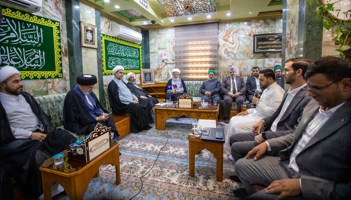 تقرير مصور/ ممثل المرجعية العليا يكرم القراء وحفاظ القرآن الكريم الفائزين في مسابقتي النخبة الوطنية والسفير الوطنية