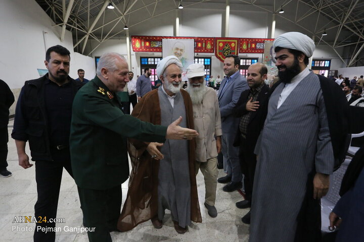 تقرير مصور/ مراسم إحياء الذكرى السنوية الأولى لاستشهاد السيد حسن نصر الله في أصفهان