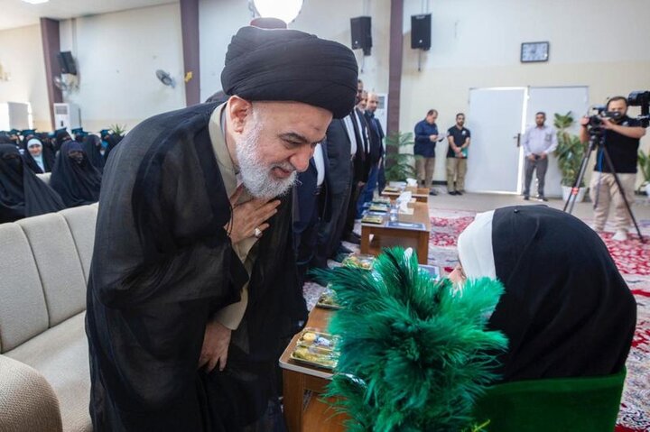 تقرير مصور/ حفل تخرج طالبات مدارس الكفيل الدينية النسوية في كربلاء المقدسة