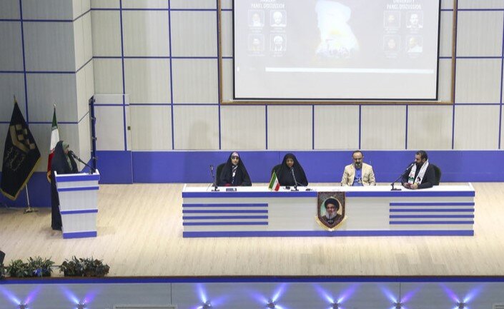 استاد دانشگاه تهران در نشست قم: بریتانیا شریک کوچک آمریکاست