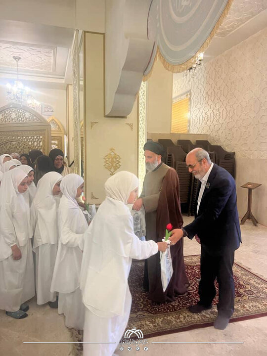 تقرير مصور/ حفل التكليف الشرعي لـ (80) فتاة من سوريا برعاية العتبة الحسينية في لبنان