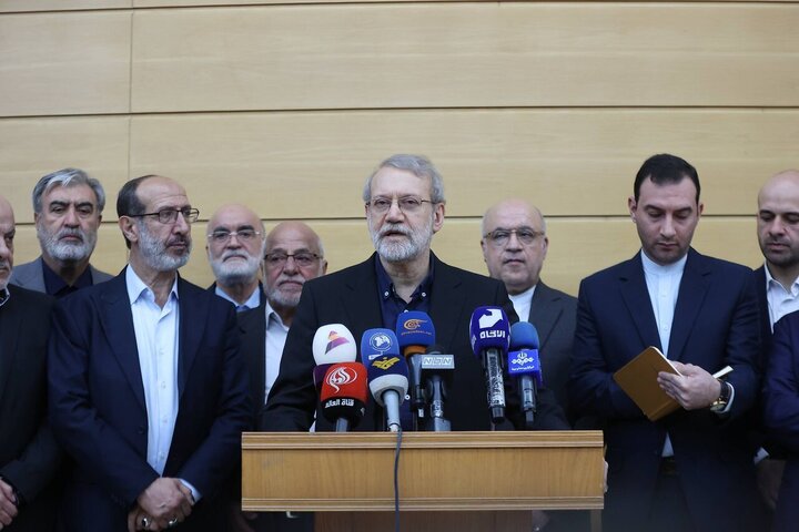 لاریجانی: رژیم صهیونی به هیچ کشوری رحم نمی‌کند