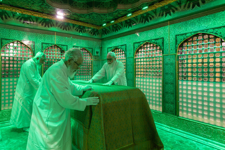 Photos: Dust-cleaning ceremony of Imam Reza shrine