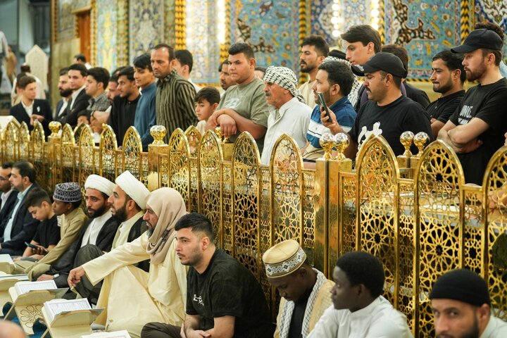 تقرير مصور/ المجمع العلمي يستأنف محفل عرش التلاوة الأسبوعي للقرآن الكريم في صحن أبي الفضل العباس(ع)