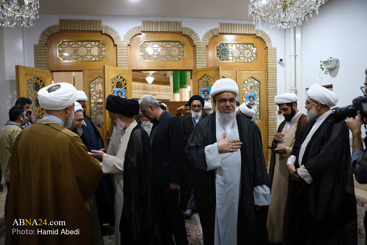 مراسم اولین سالگرد شهادت سیدحسن نصرالله در حرم حضرت معصومه(س)