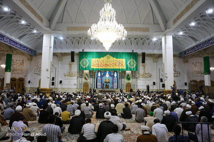 مراسم اولین سالگرد شهادت سیدحسن نصرالله در حرم حضرت معصومه(س)