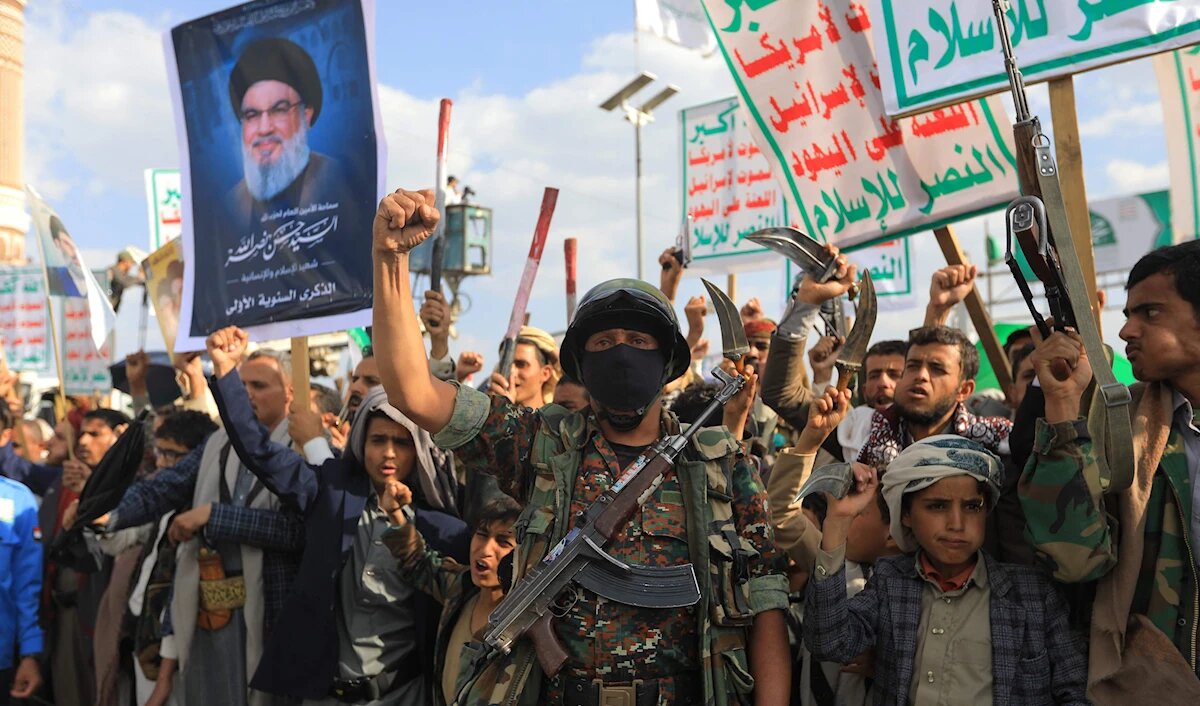 سیدعبدالملک الحوثی: سلاح حزب‌الله سدِ راه اشغال لبنان است/ خلع سلاح مقاومت خواست آمریکایی ـ اسرائیلی است