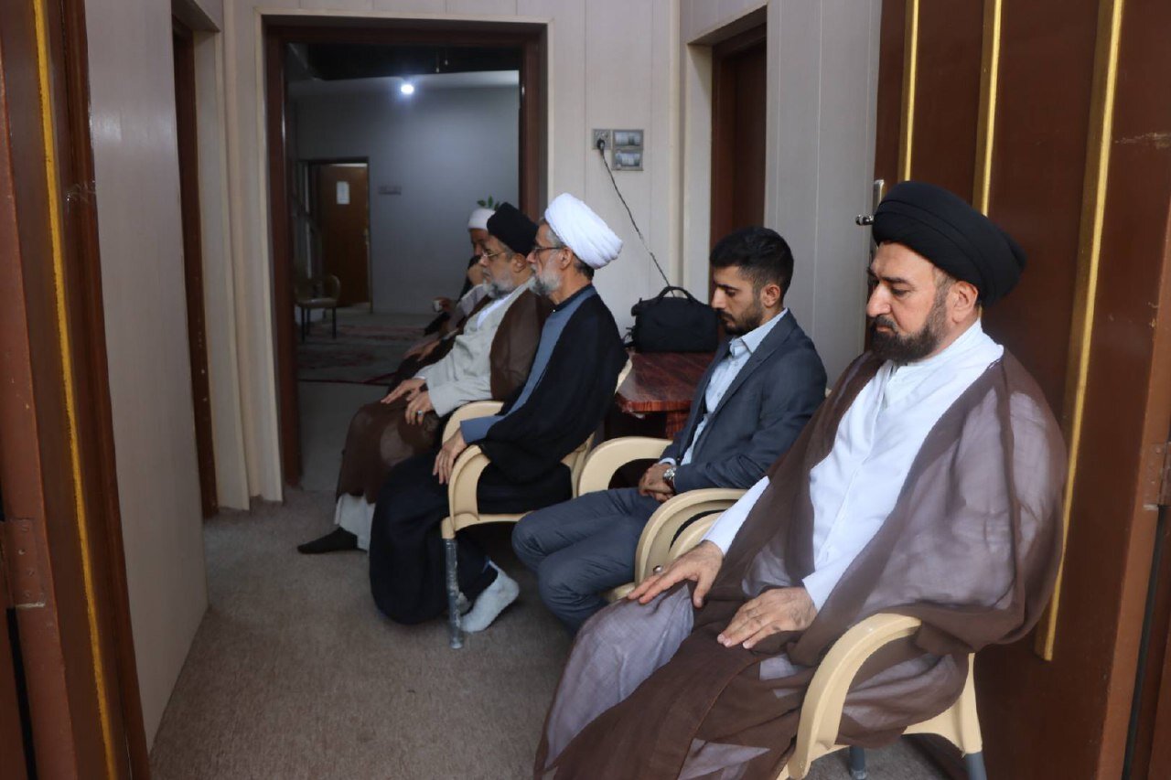 برگزاری مراسم نخستین سالگرد شهادت سید حسن نصرالله در نجف اشرف + تصاویر