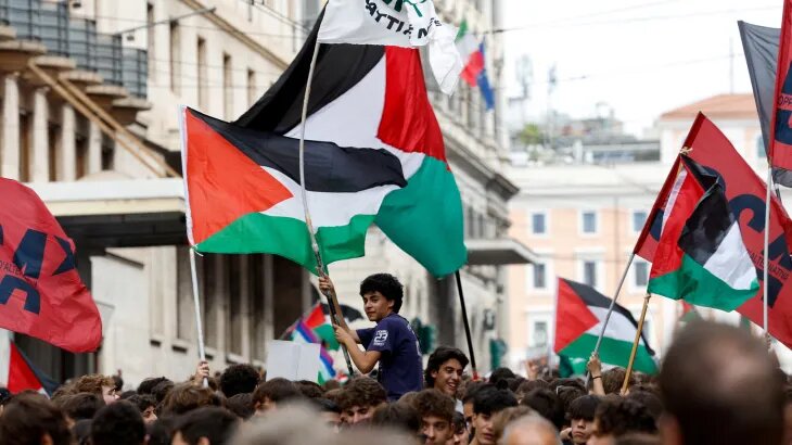 مظاهرات عالمية تدعو لوقف تسليح دولة الاحتلال الصهيونية وإنهاء العدوان العسكري على غزة