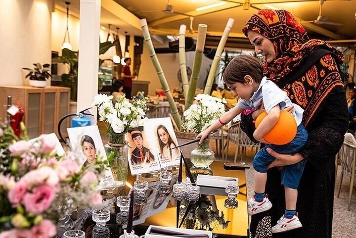 Ji Nû Ve Xwendina Civakî ya Şerê 12 Rojan li Konferansa "Jin û Şer" Ji Nû Ve Xwendina Civakî ya Şerê 12 Rojan li Konferansa "Jin û Şer"