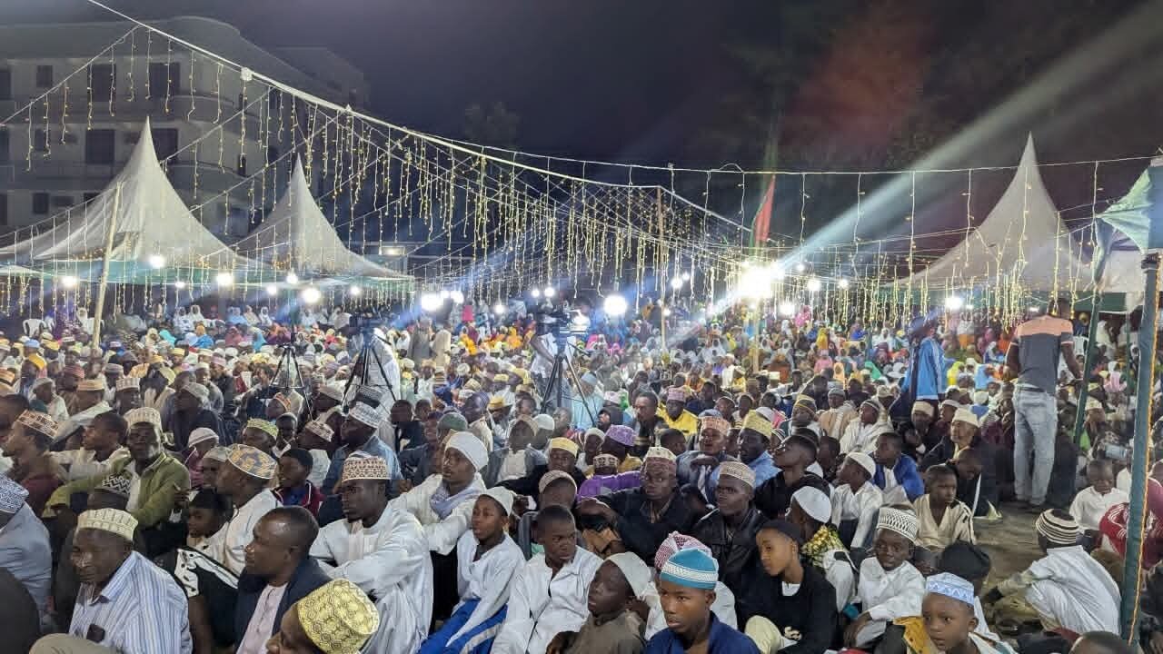 Maulid -BAKWATA- Mwanza | Sheikh Hemed Jalala asisitiza: "Amani na Umoja ni Nguzo Kuu na Msingi wetu kuelekea Uchaguzi Mkuu +Picha