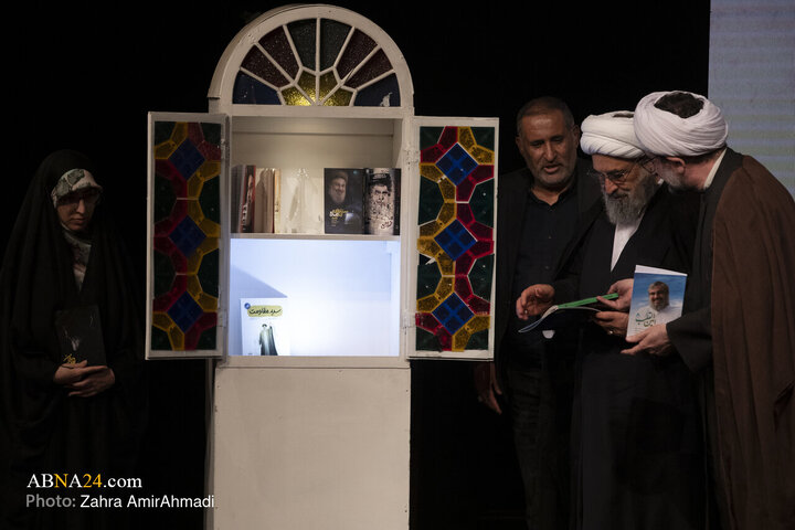 "Raporta wêneyan | Civîna Navneteweyî ya Helbest û Edebiyata «Meha Libnanî» ji bo bîranîna salvegera şehîdbona Seyîd Hesên Nasrullah"