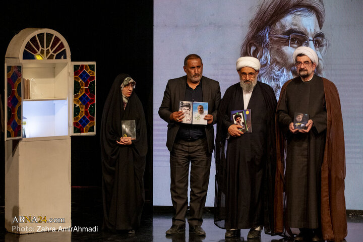 "Raporta wêneyan | Civîna Navneteweyî ya Helbest û Edebiyata «Meha Libnanî» ji bo bîranîna salvegera şehîdbona Seyîd Hesên Nasrullah"
