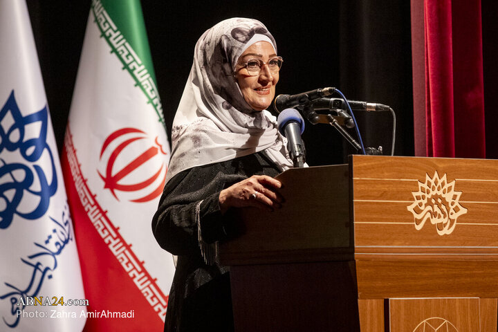 "Raporta wêneyan | Civîna Navneteweyî ya Helbest û Edebiyata «Meha Libnanî» ji bo bîranîna salvegera şehîdbona Seyîd Hesên Nasrullah"