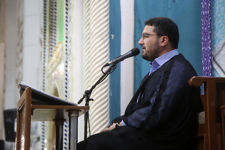 Photos: First martyrdom anniversary of Sayyed Nasrallah held at Hazrat Masoumeh holy shrine
