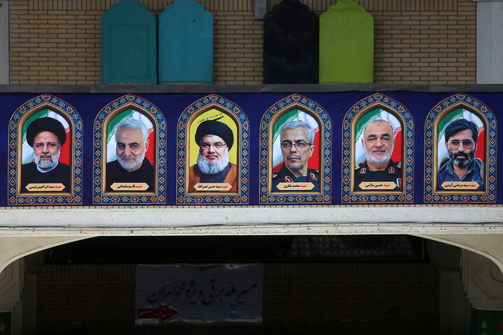 Photos: Pictures of martyrs installed at Hazrat Masoumeh Holy Shrine