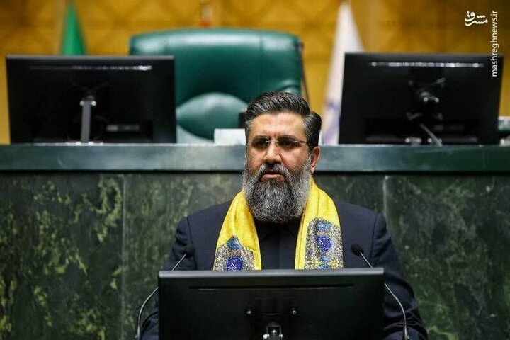 Photos: Servants of Hazrat Abdul Azim Holy Shrine attend public session of Islamic Consultative Assembly