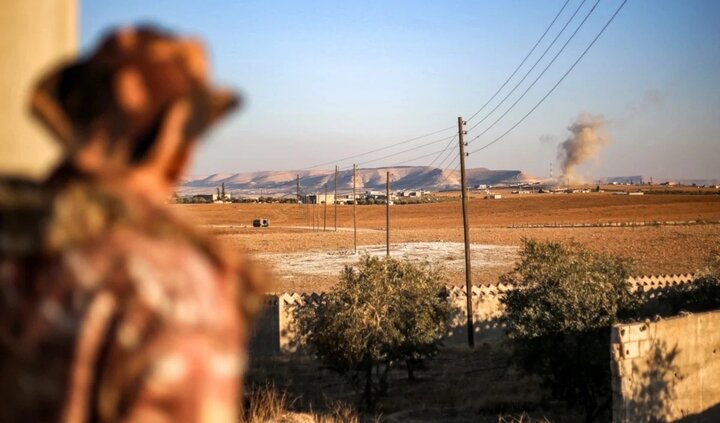 سوريا؛ 4 جرحى بانفجارات في موقع عسكري قرب مدينة حلب