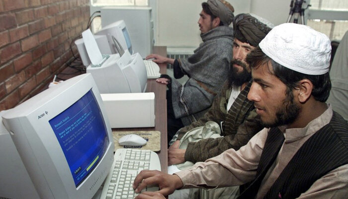 افغانستان کی طالبان حکومت نے ملک بھر میں انٹرنیٹ سروس بند کردی