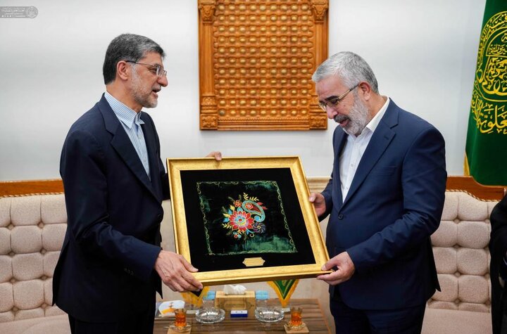 الأمين العامّ للعتبة العلويّة المقدّسة يستقبل قائم مقام العتبة الرضويّة المقدّسة