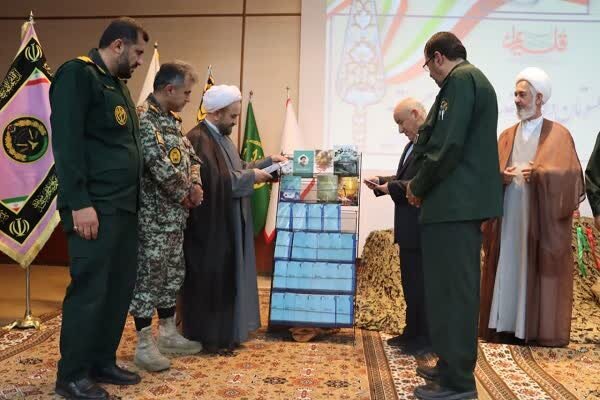 بزرگداشت هفته دفاع مقدس در ساری با رونمایی از ۳۰ کتاب مکتوب و ۳۴ کتاب صوتی